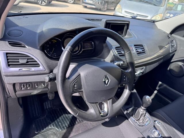 RENAULT MEGANE ESTATE 1.5 DCI SPANISH LHD IN SPAIN 135000 MILES SUPER 2014